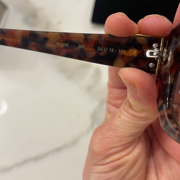 Tortoise Shell Sunglasses - Picture 7 of 9